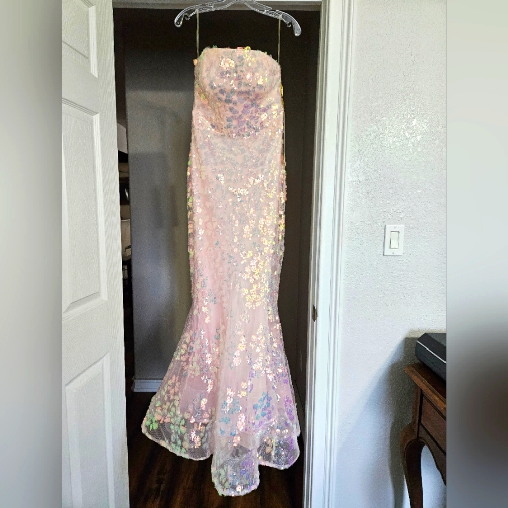 TARIK EDIZ DRESS / Pink / Size 6